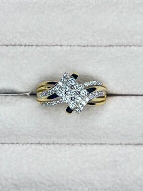R073 | Genuine Diamond Cluster Cocktail Ring